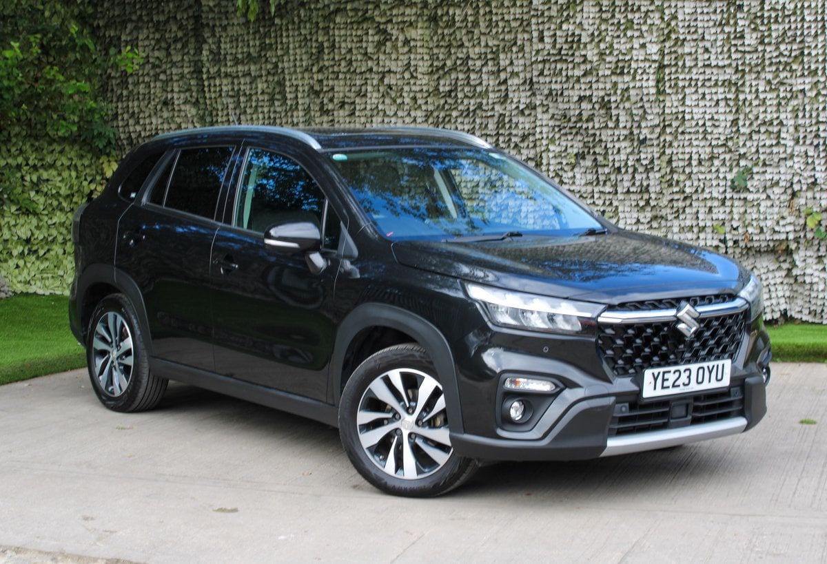 Suzuki S-Cross - image 1 of 20