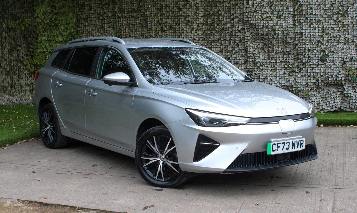 MG MG5 - image 1 of 20