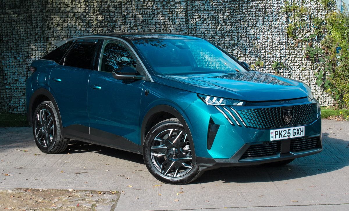 Peugeot 3008 - image 1 of 20