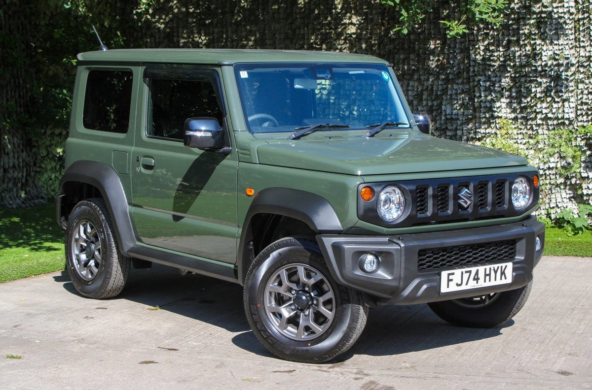 Suzuki Jimny - image 1 of 20