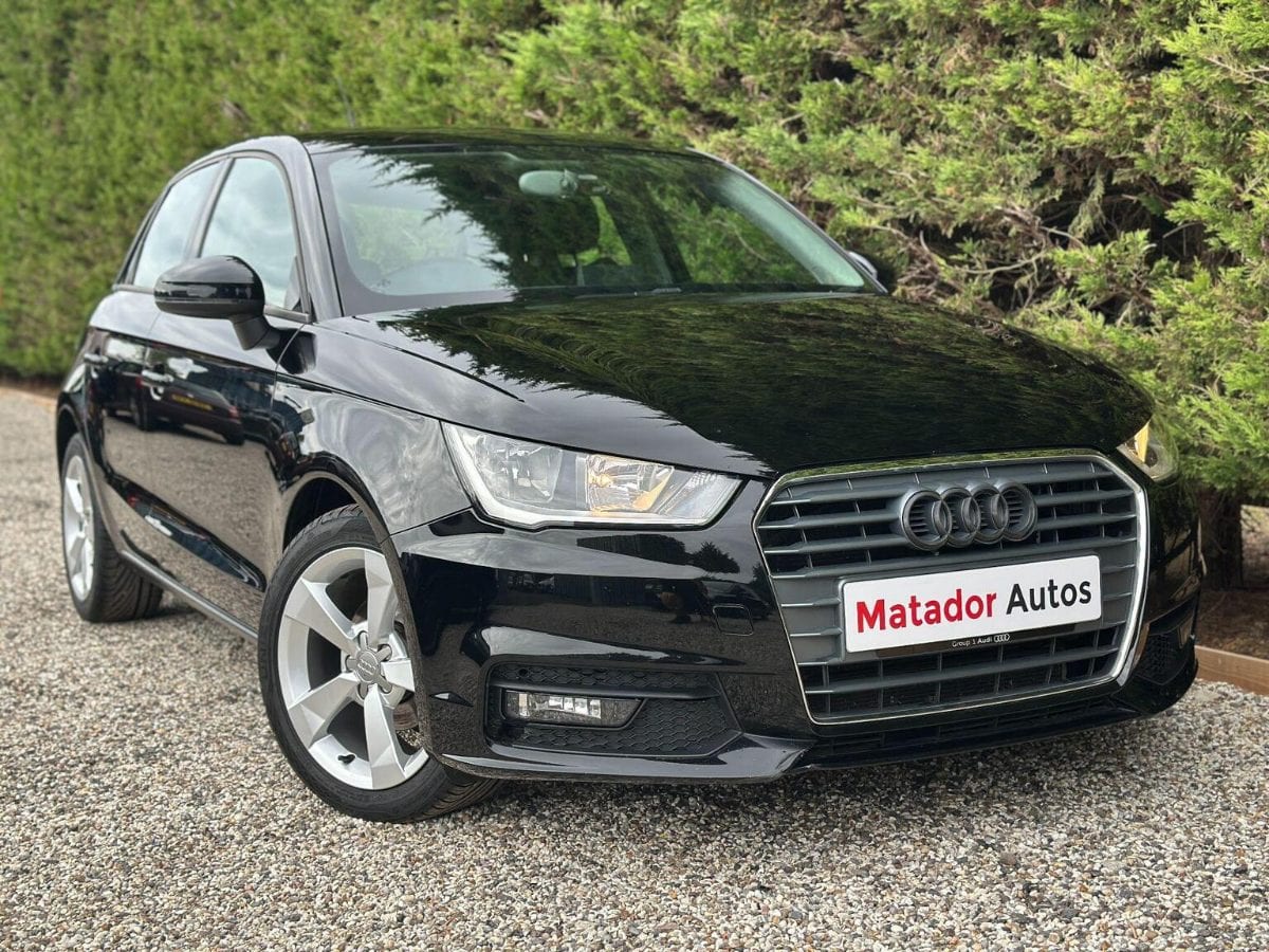 Audi A1 - image 1 of 26