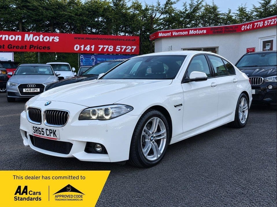 BMW 5 Series - image 1 of 25