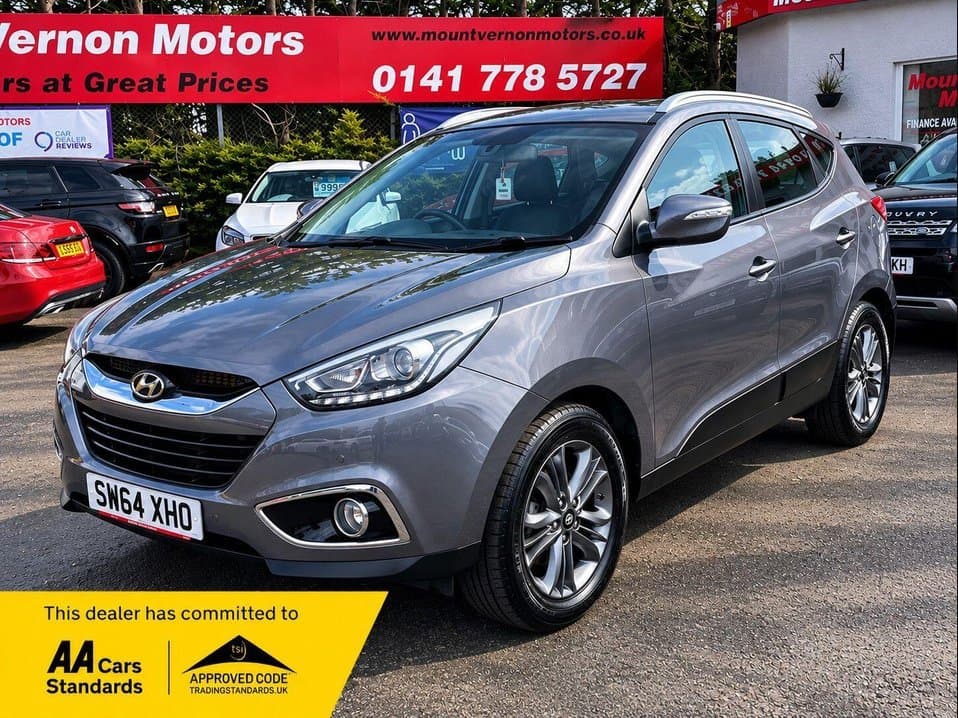 Hyundai ix35 - image 1 of 37