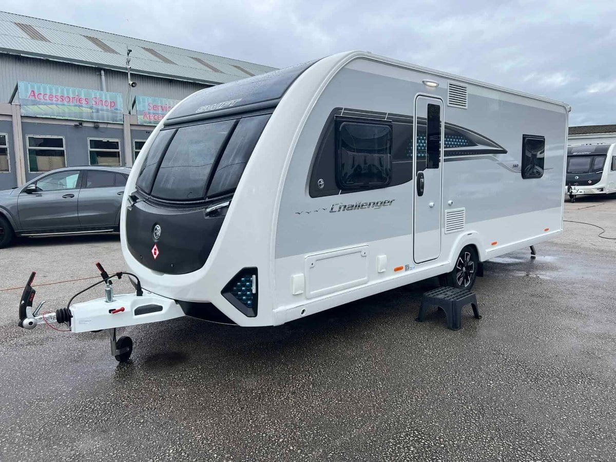 Swift Challenger 560 - image 1 of 38
