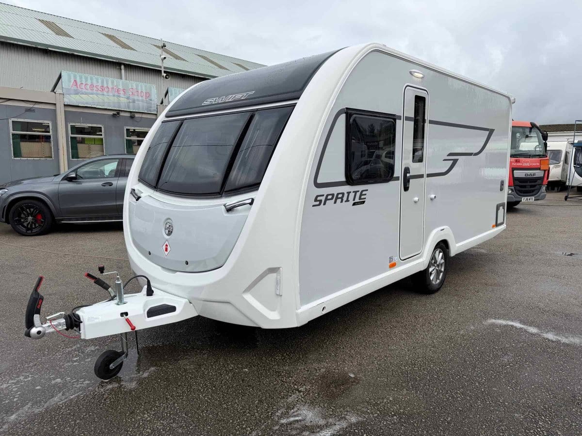 Swift Sprite Alpine 4 - image 1 of 28