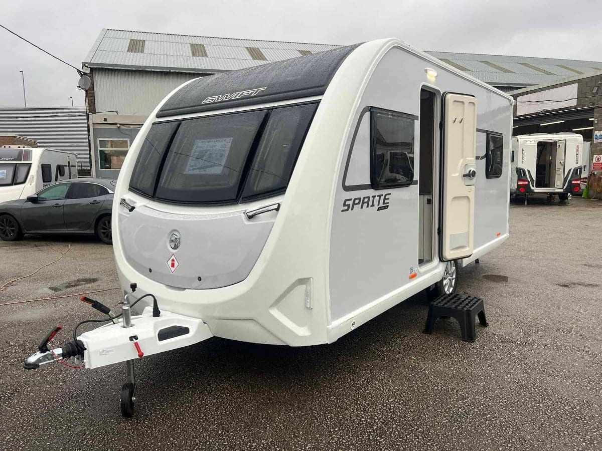 Swift Sprite Alpine 4 DB - image 1 of 33