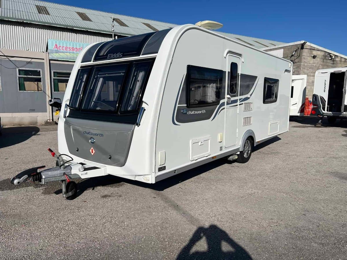 Elddis Chatsworth 574 - image 1 of 36