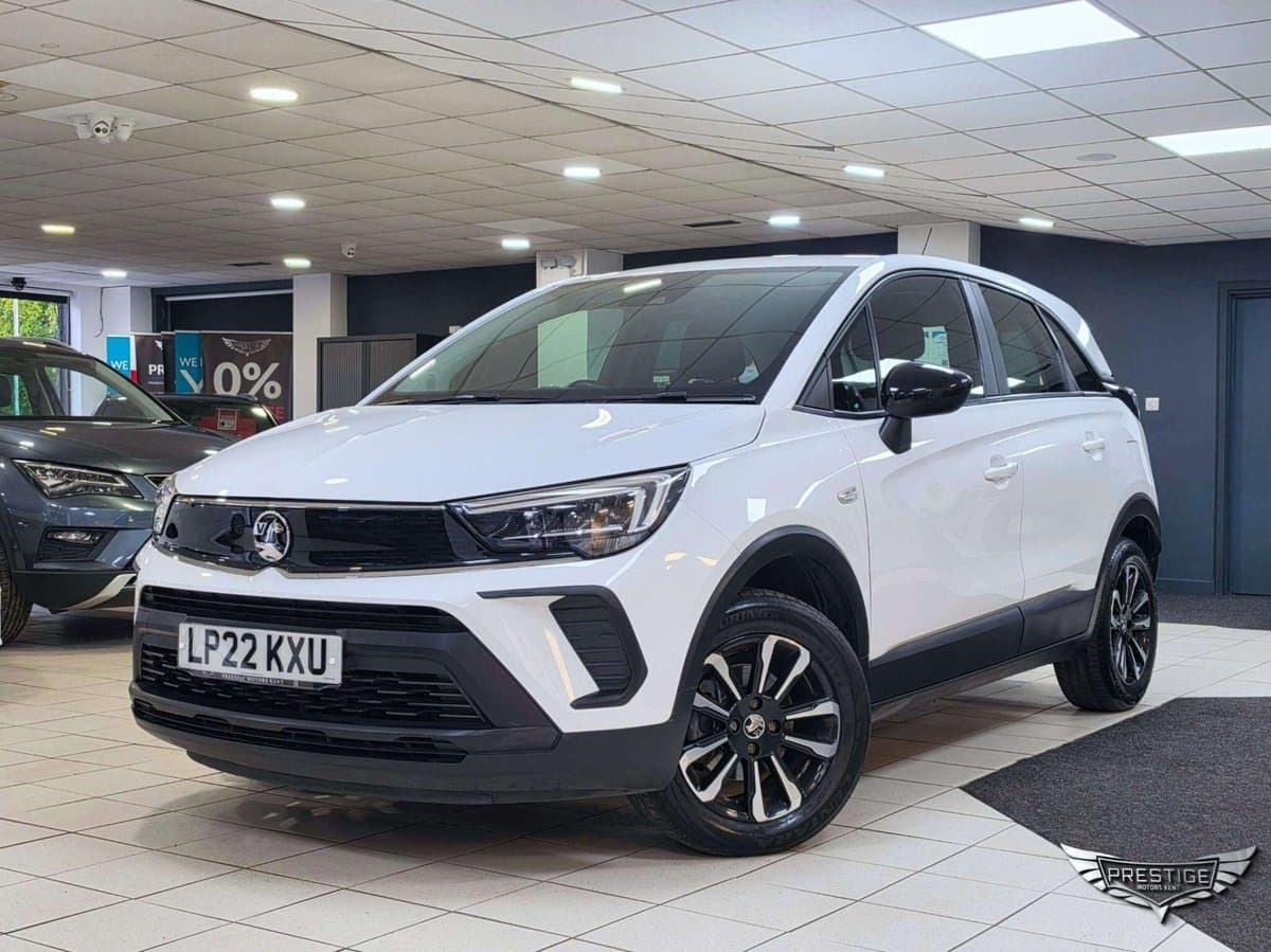 Vauxhall Crossland - image 1 of 84