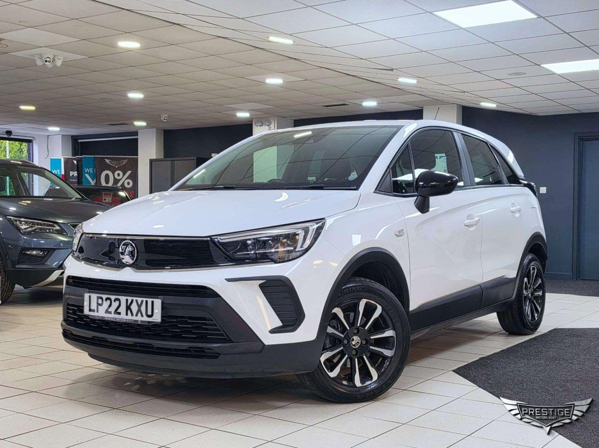 Vauxhall Crossland - image 1 of 84