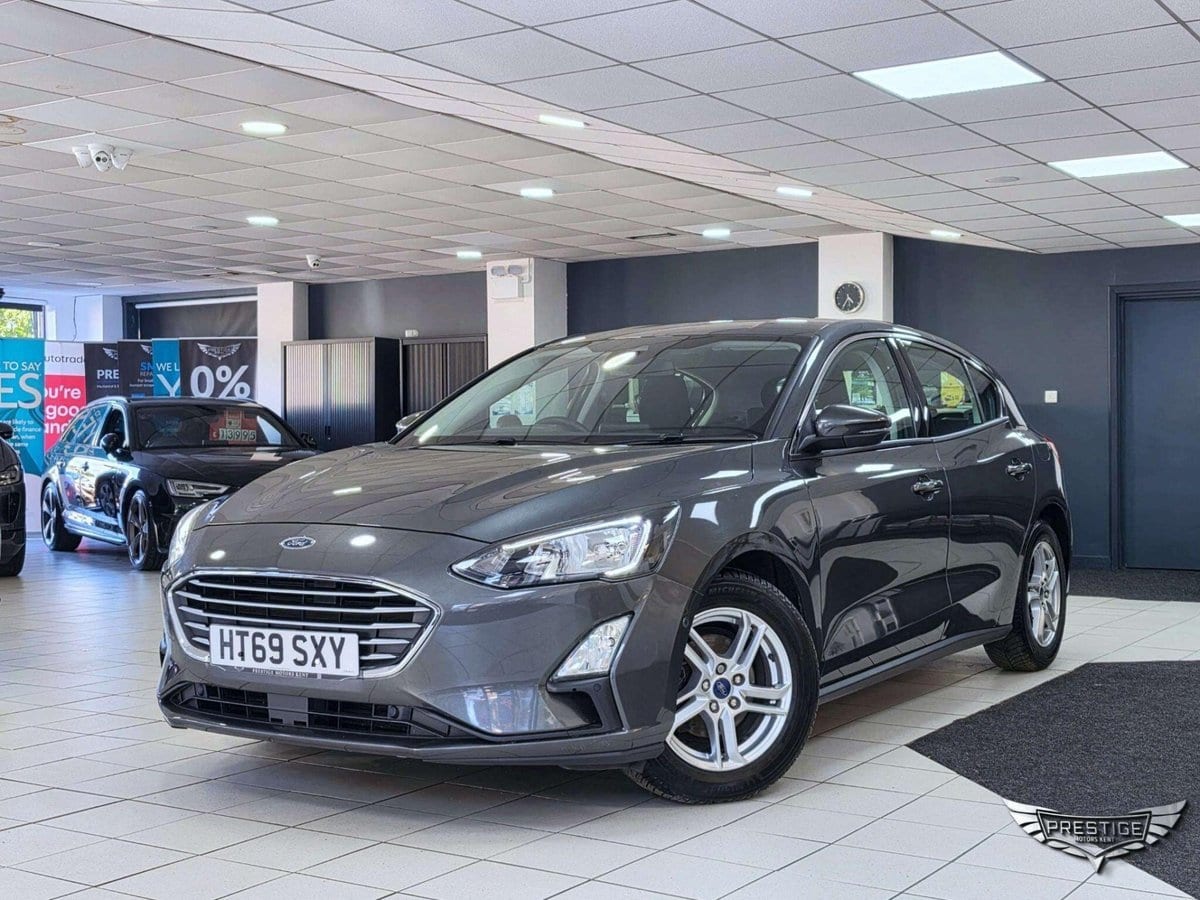 Ford Focus - image 1 of 95
