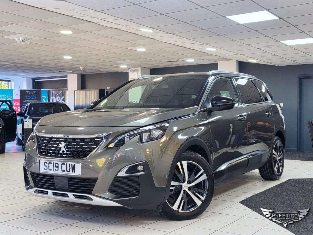 Peugeot 5008 - image 1 of 93