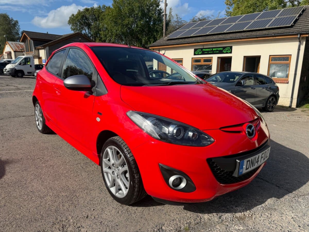 Mazda 2 - image 1 of 27