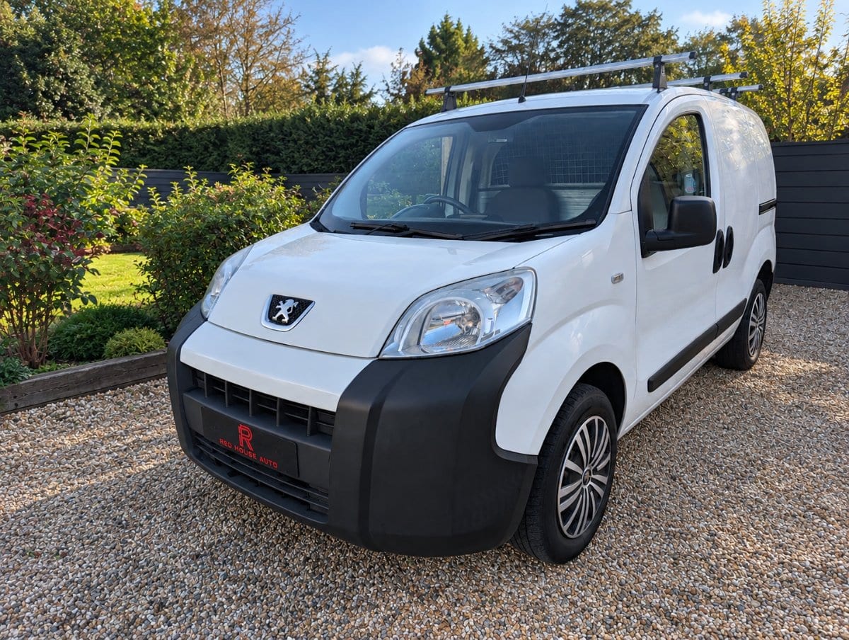 2015 Peugeot Bipper 1.3 HDi S in white — photo 1 of 6