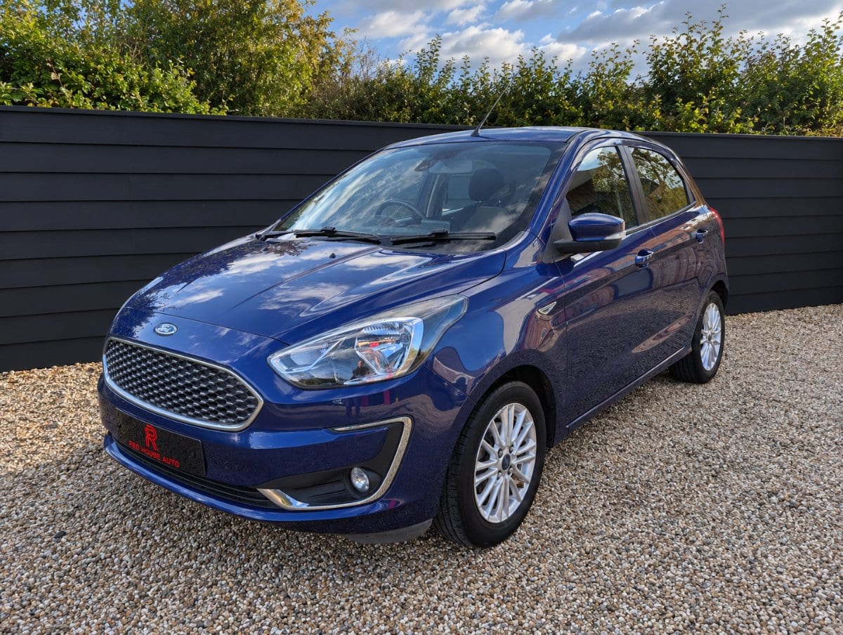 2018 Ford Ka+ Zetec in blue — photo 1 of 6