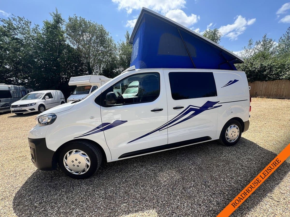 Peugeot Expert - image 1 of 33