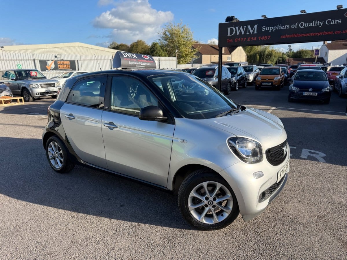 2017 Smart ForFour 1.0 Passion Hatchback 5dr Petrol Manual — photo 1 of 31