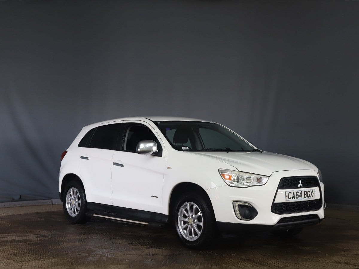 Mitsubishi ASX - image 1 of 17