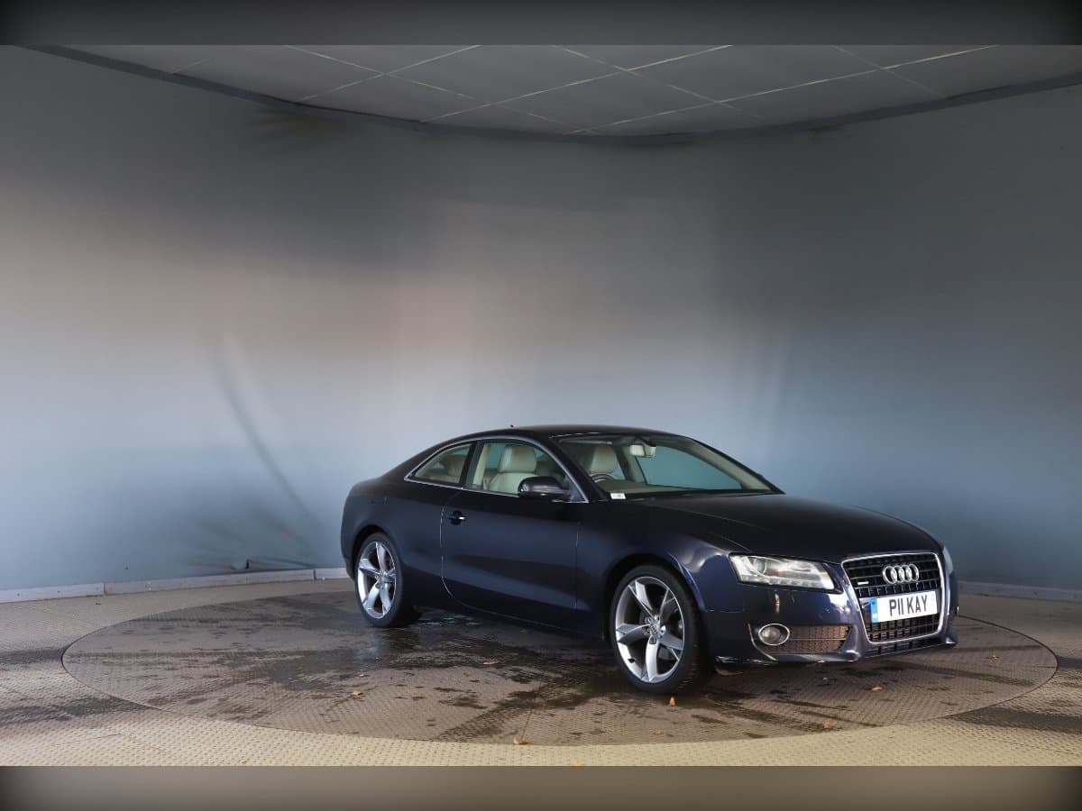 Audi A5 - image 1 of 17