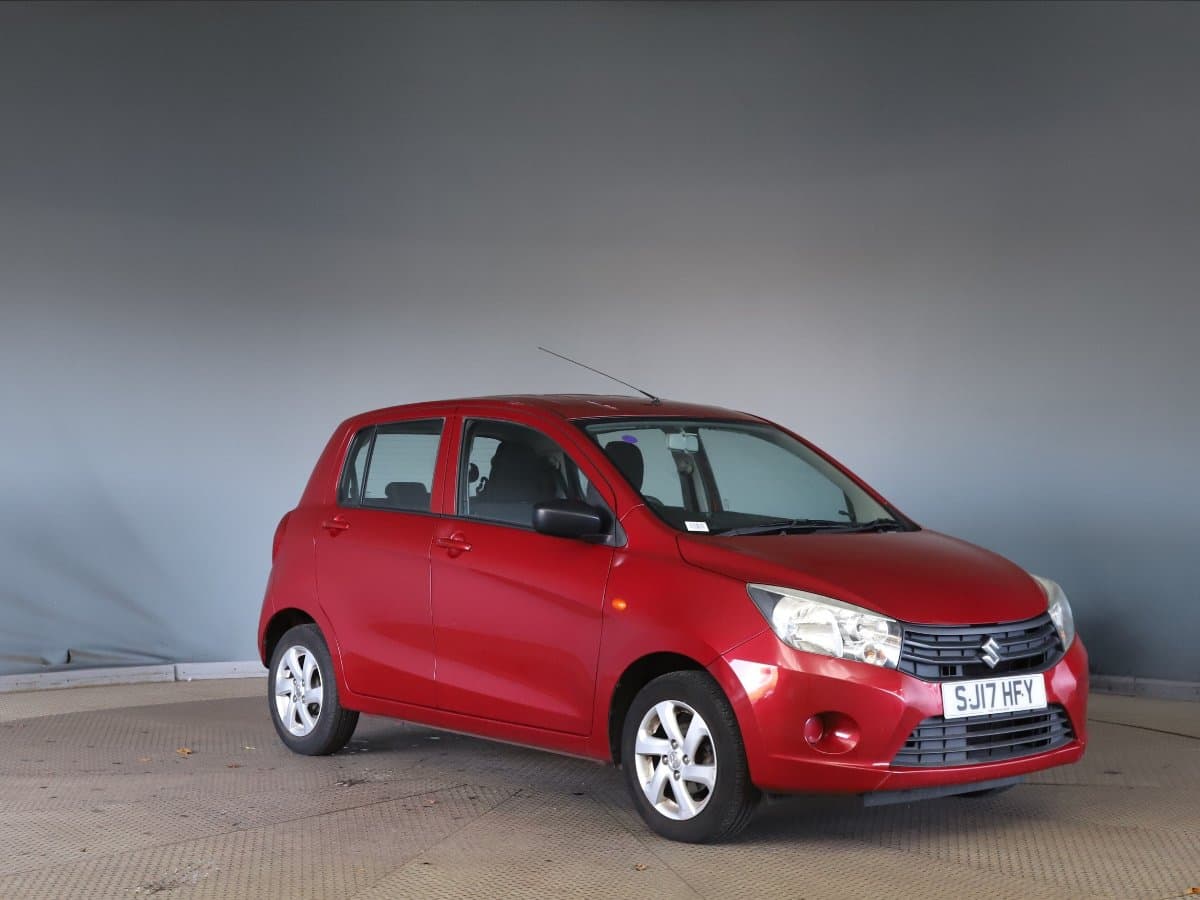 Suzuki Celerio - image 1 of 17