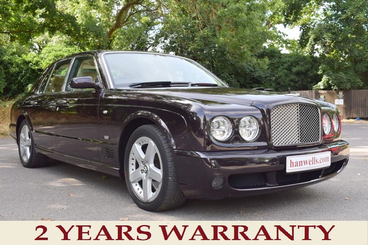 Bentley Arnage - image 1 of 28