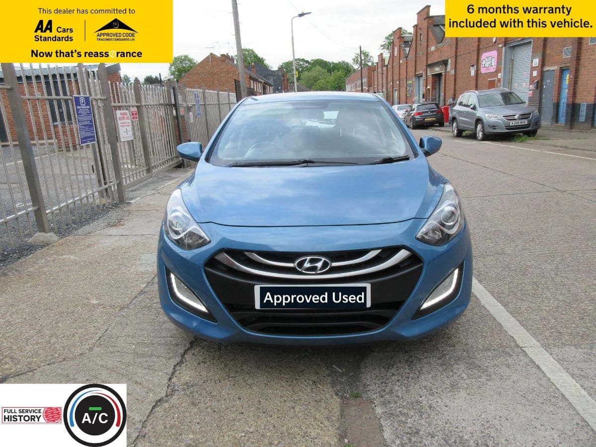 2015 Hyundai i30 1.4 Active Petrol 5DR — photo 1 of 13