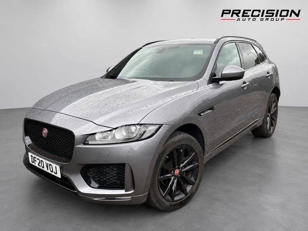 Jaguar F-Pace - image 1 of 14