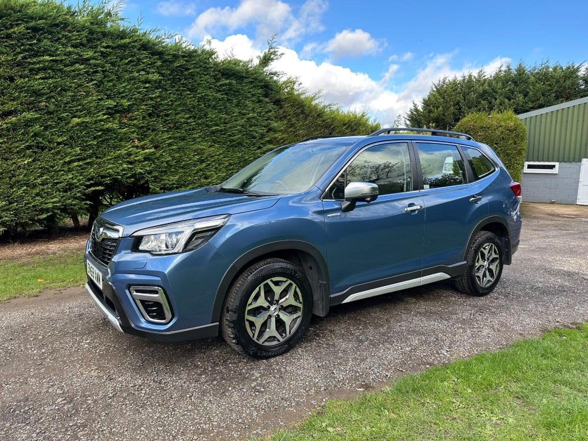 Subaru Forester - image 1 of 40
