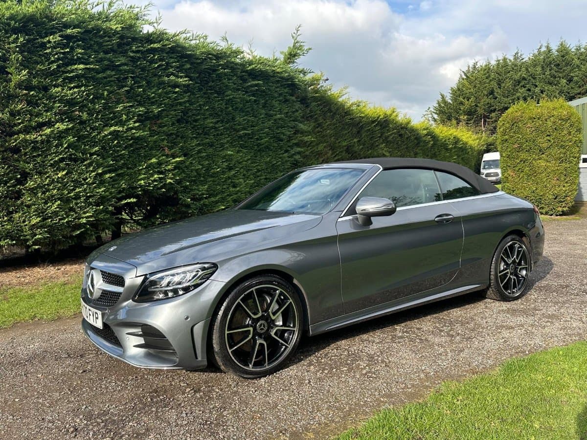 Mercedes-Benz C Class - image 1 of 40