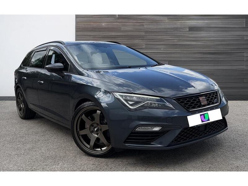 SEAT Leon - image 1 of 16