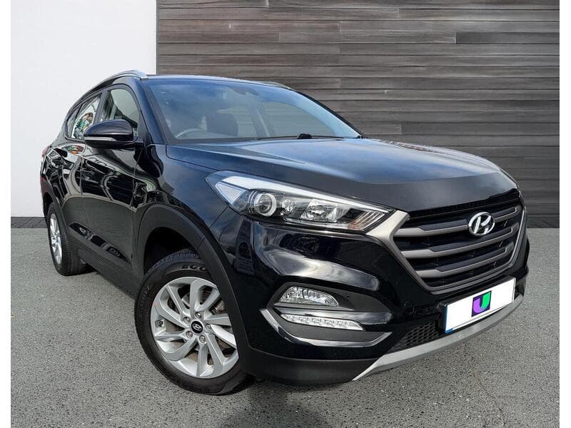 Hyundai Tucson - image 1 of 19