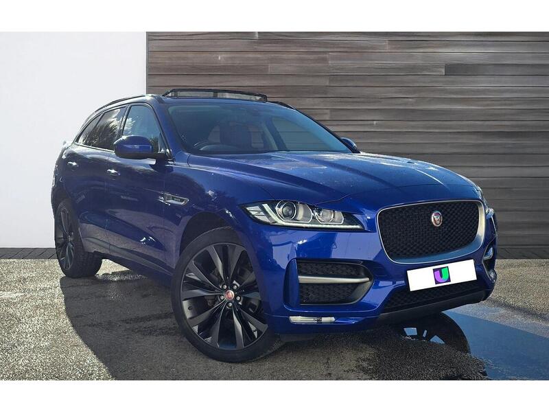 Jaguar F-Pace - image 1 of 20