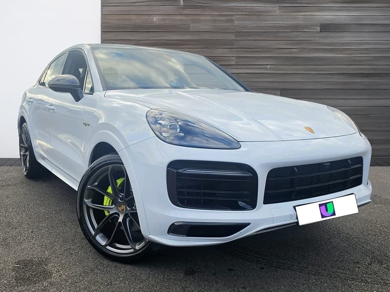 Porsche Cayenne - image 1 of 20