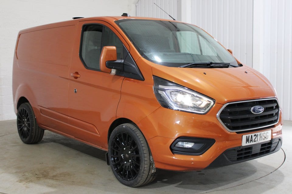 Ford Transit Custom - image 1 of 26
