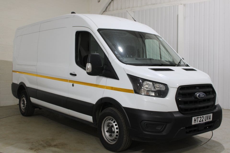 Ford Transit - image 1 of 23