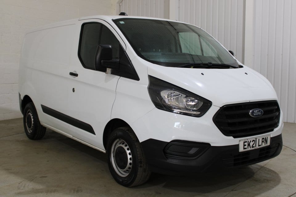 Ford Transit Custom - image 1 of 20