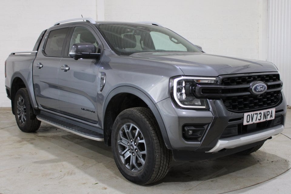 Ford Ranger - image 1 of 28