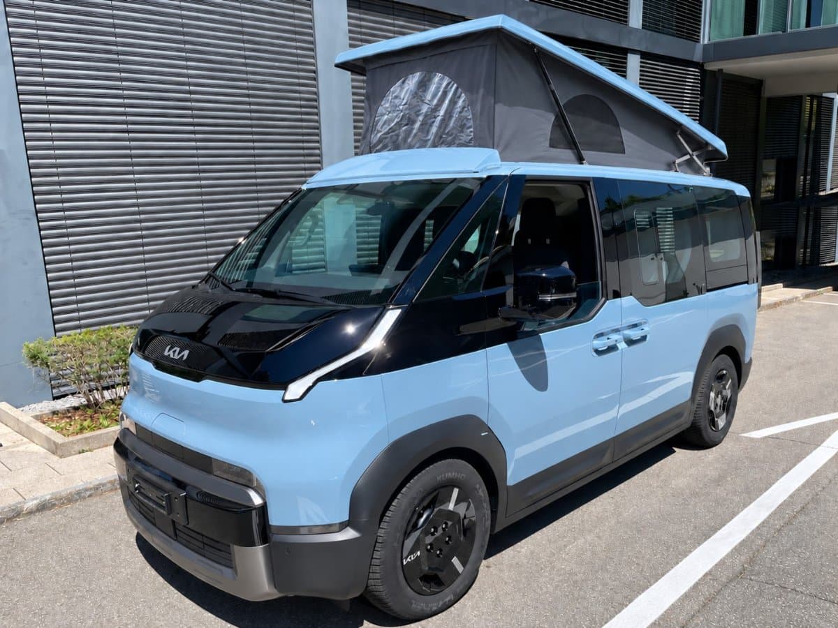 2027 Kia PV5 i-Camper Passenger Elite 71.2kWh fully — photo 1 of 41