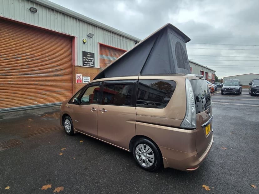 2014 Nissan Serena