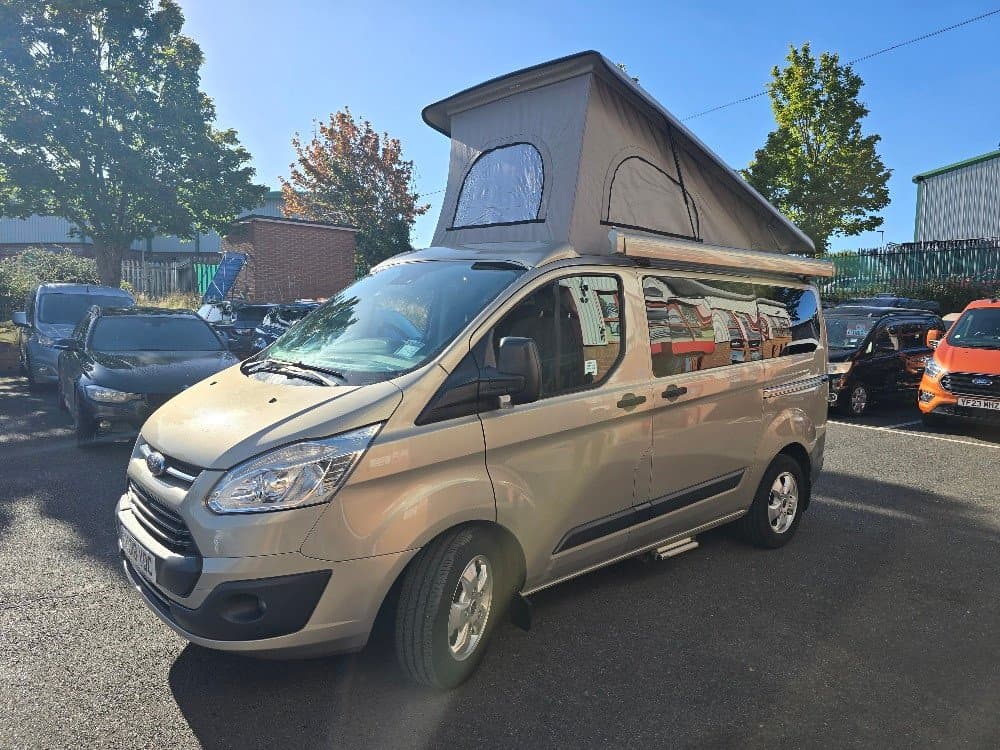 Ford Transit Custom - image 1 of 35