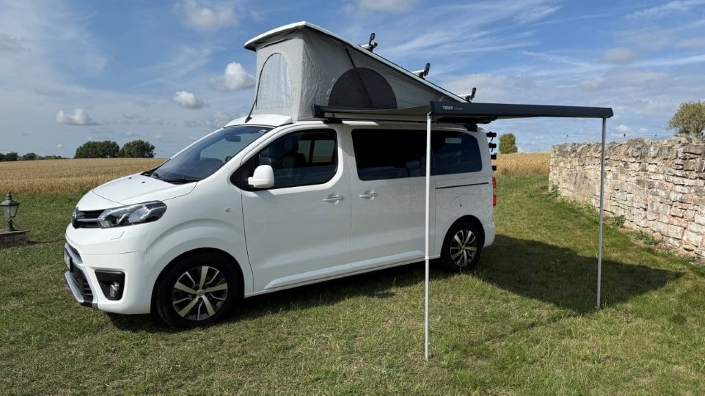 Toyota Proace - image 1 of 34
