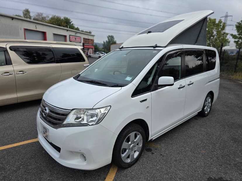 2011 Nissan Serena