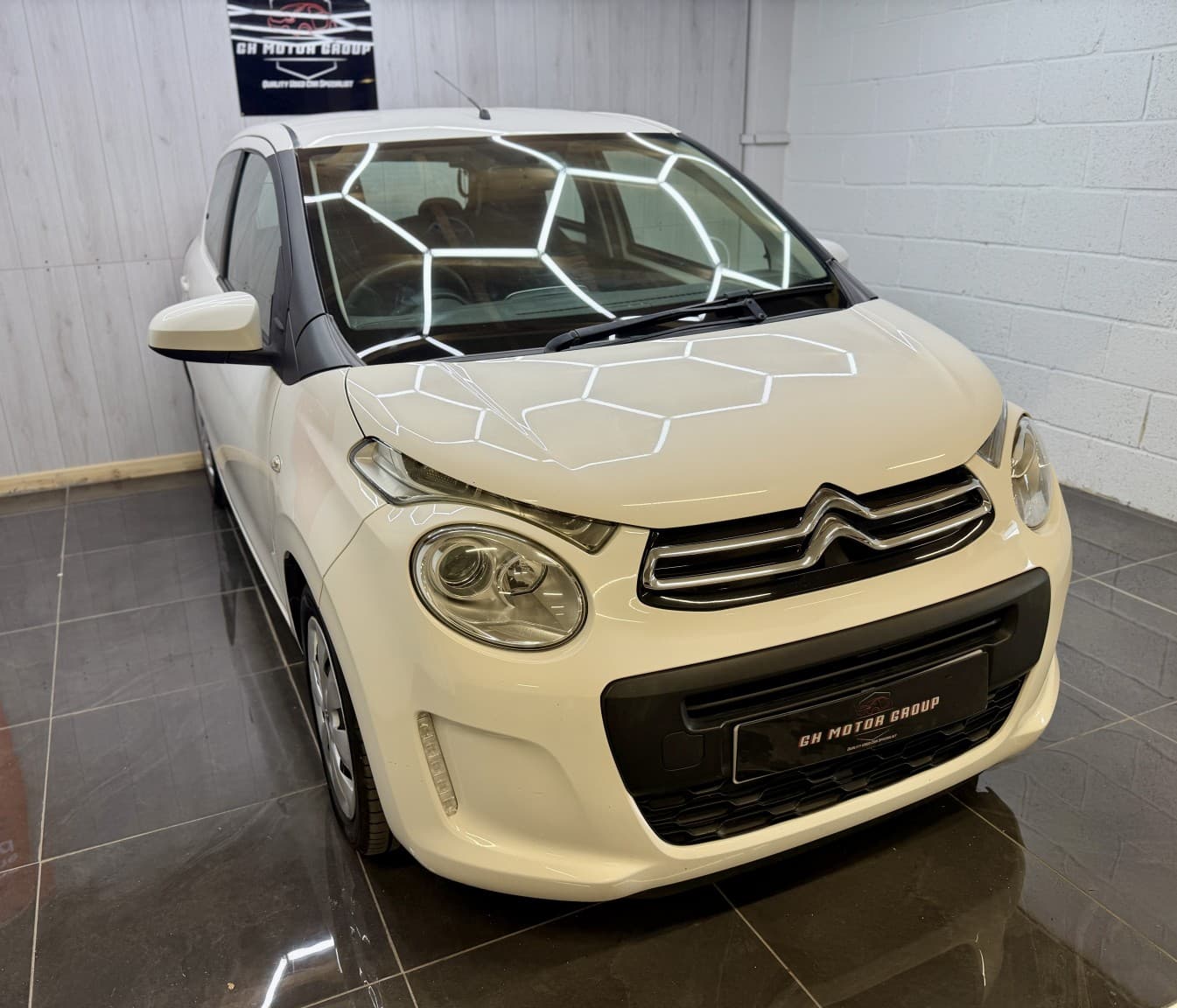 Citroen C1 - image 1 of 24
