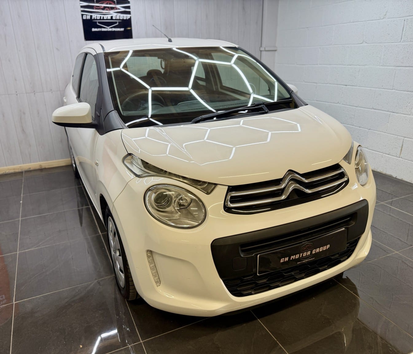 Citroen C1 - image 1 of 24