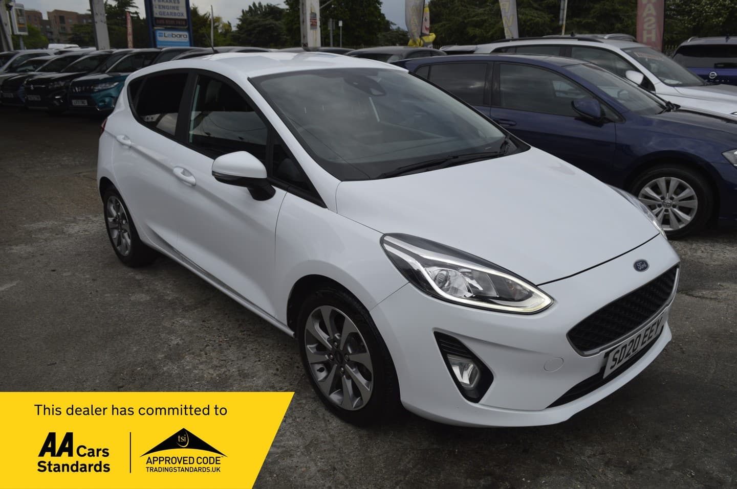 Ford Fiesta - image 1 of 24