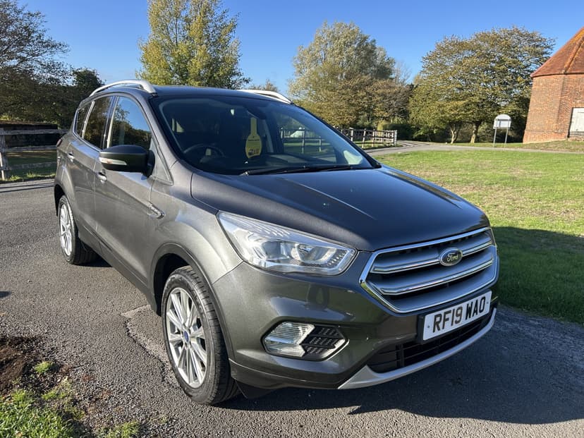 2019 FORD KUGA