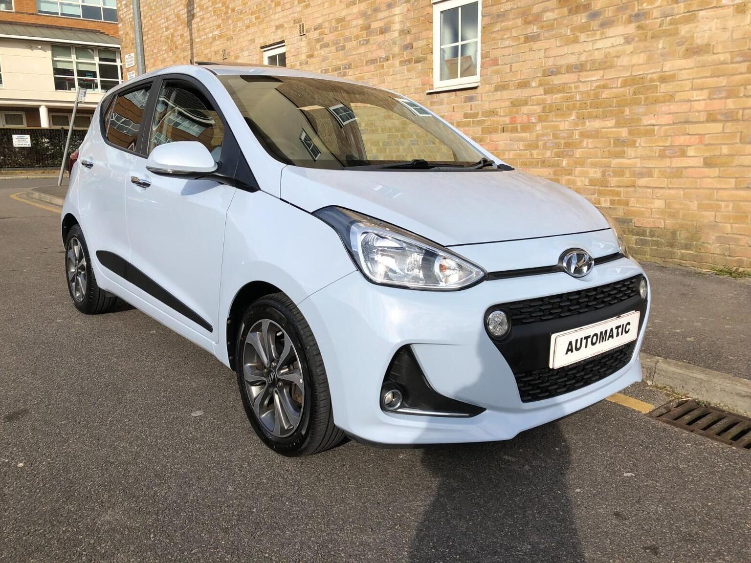 Hyundai i10 - image 1 of 37