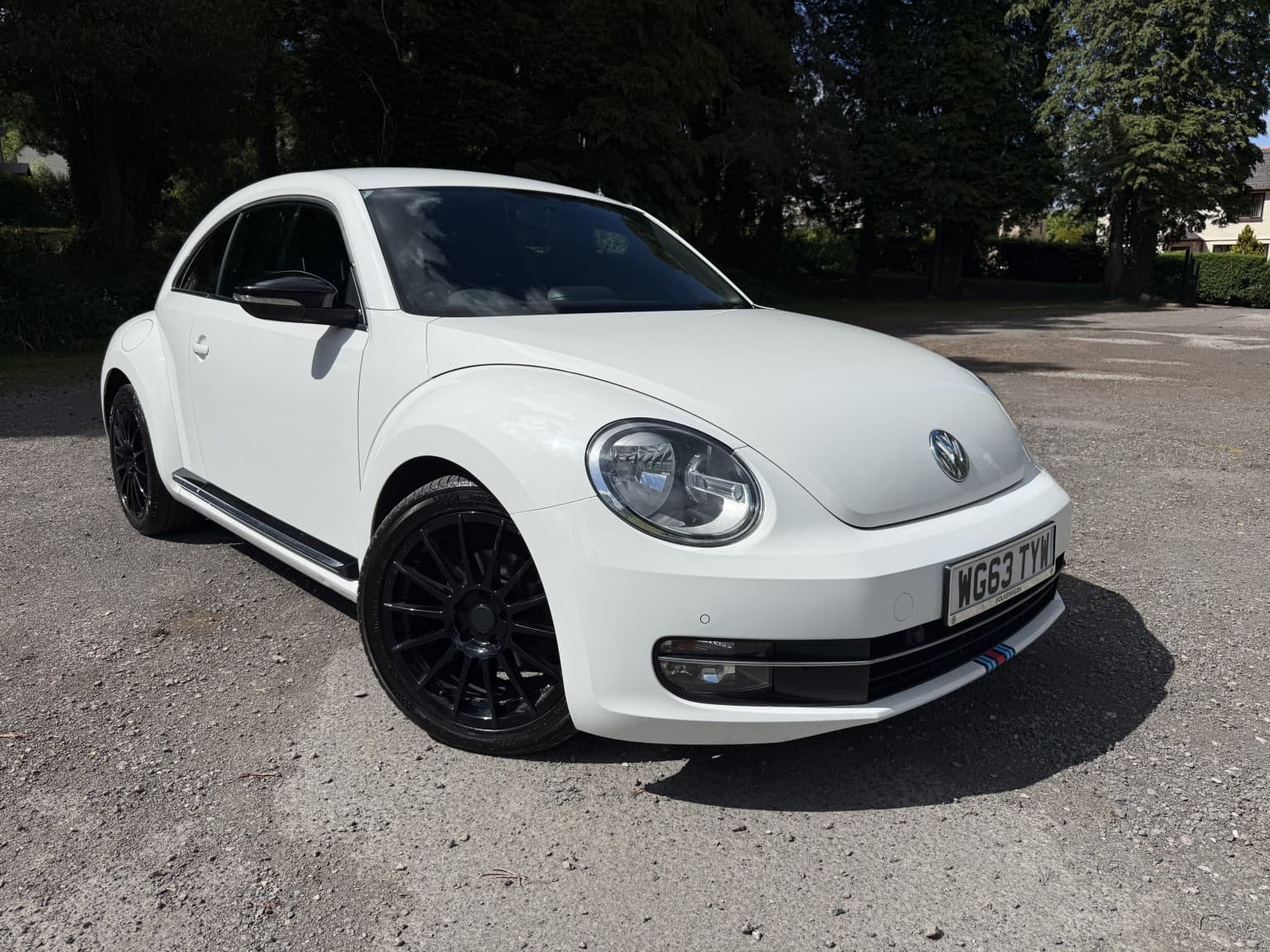 Volkswagen Beetle - image 1 of 46
