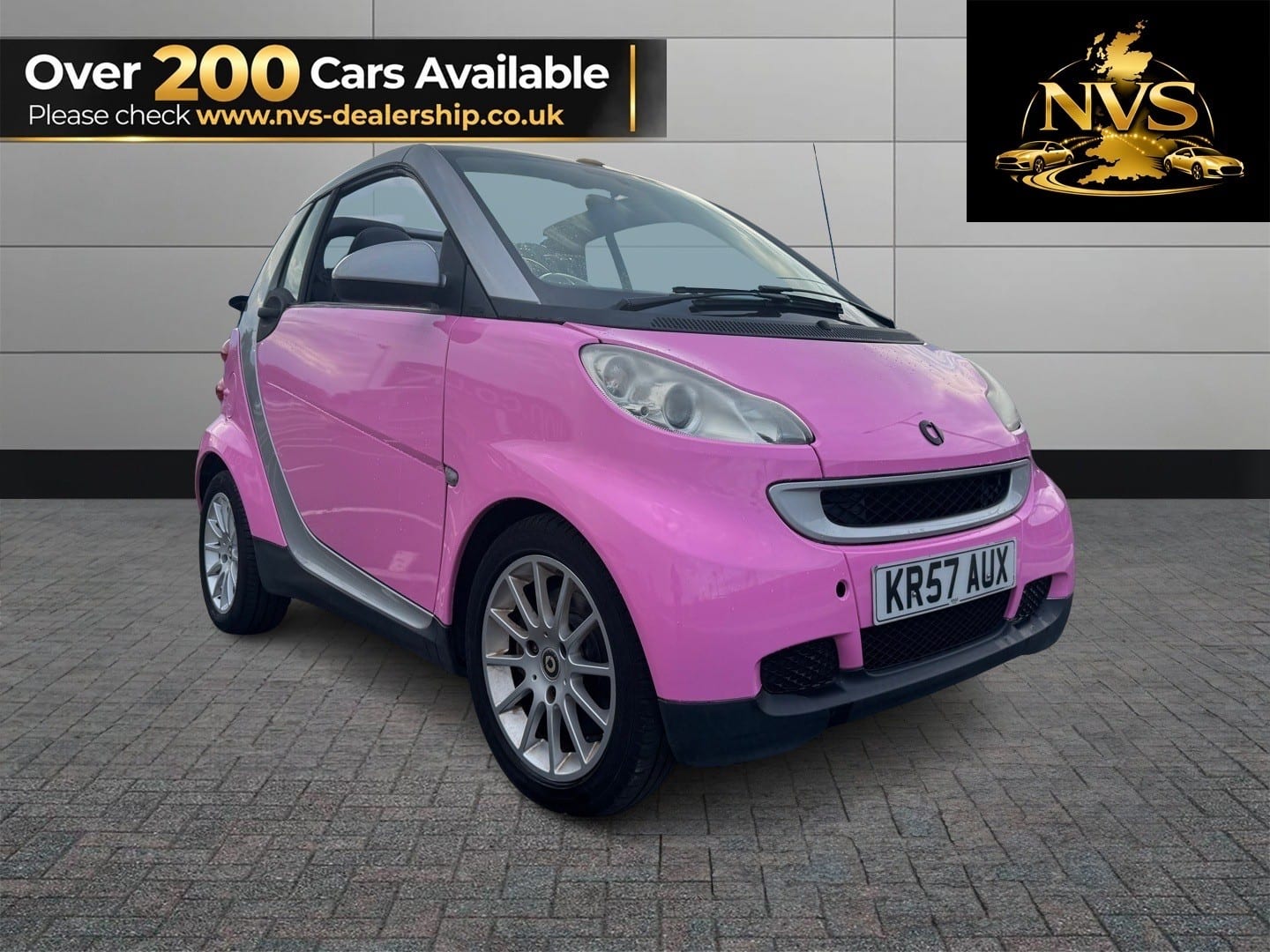 Smart Fortwo - image 1 of 15