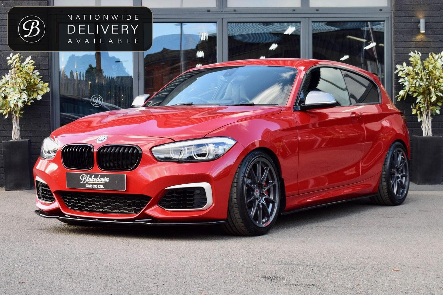 BMW 1 Series - image 1 of 60