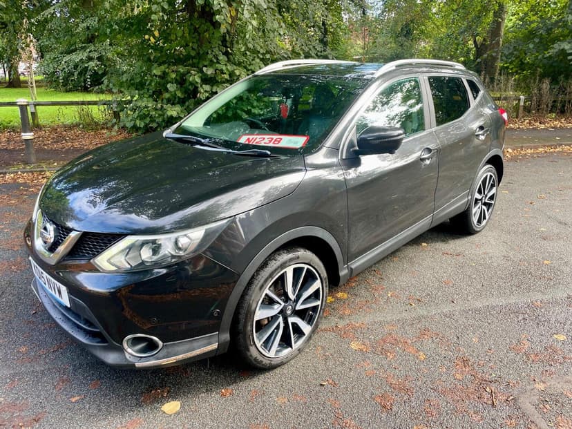2015 NISSAN QASHQAI
